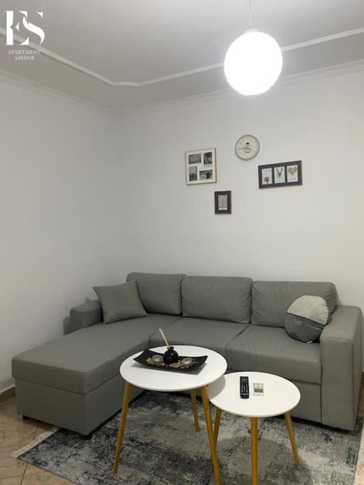 Es Apartment Тирана Экстерьер фото